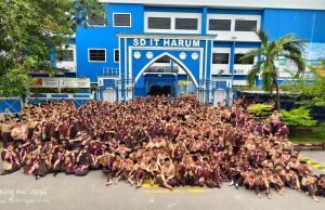 Tingkatkan Kewaspadaan, SD IT HARUM Gelar Edukasi dan Simulasi Mitigasi Kebakaran Bersama Damkar Jakarta Utara