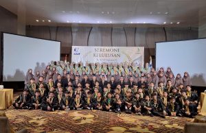 Seremoni Kelulusan Kelas 6 Angkatan X SDIT HARUM