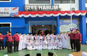 UPACARA BENDERA HUT RI KE 81